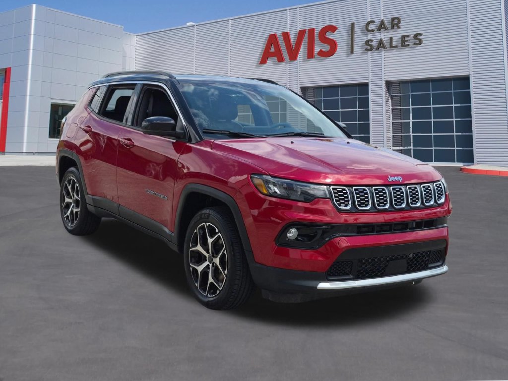Used 2025 Jeep Compass Limited AWD/4WD image 3
