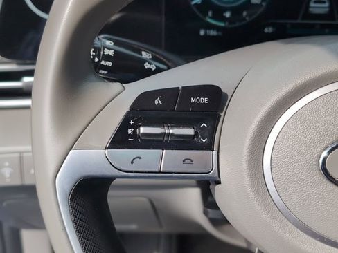 Used 2023 Hyundai Elantra SEL w/ Convenience Package image 25