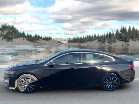 Used 2021 Chevrolet Malibu RS image 6