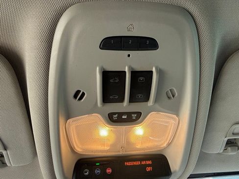 Used 2023 Buick Encore GX Essence w/ Experience Buick Package FWD image 28
