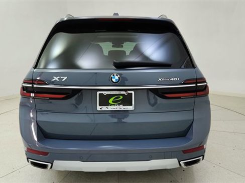Used 2026 BMW X7 xDrive40i image 5