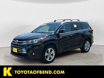Used 2017 Toyota Highlander Limited w/ Protection Package #3