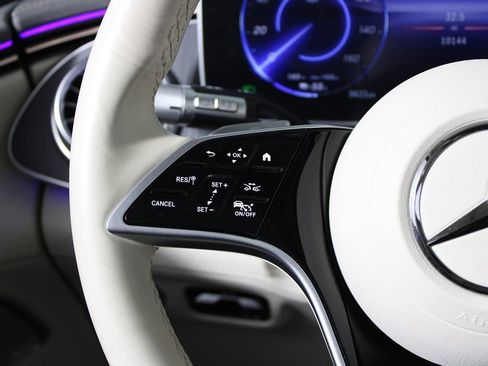 Used 2023 Mercedes-Benz EQS 450+ 4MATIC SUV image 20