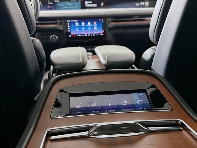 New 2026 Lincoln Navigator Black Label AWD/4WD image 28