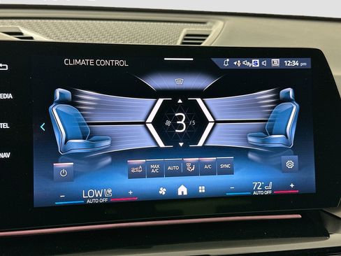 New 2026 BMW X1 xDrive28i w/ Technology Package image 16