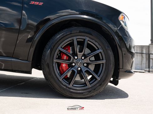 Used 2018 Dodge Durango SRT w/ Technology Group AWD/4WD image 9