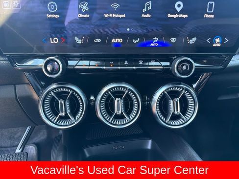 Used 2024 Chevrolet Blazer EV LT AWD/4WD image 18