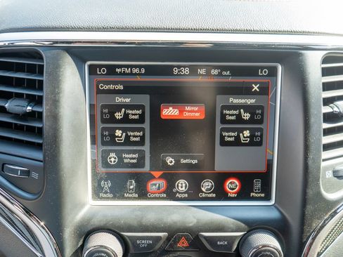 Used 2015 Jeep Grand Cherokee SRT w/ Quick Order Package 26J AWD/4WD image 22