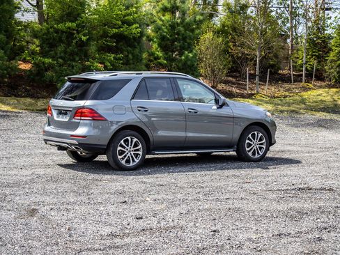 Used 2018 Mercedes-Benz GLE 550e 4MATIC image 8