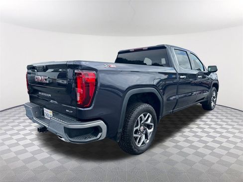 Used 2024 GMC Sierra 1500 SLT image 5