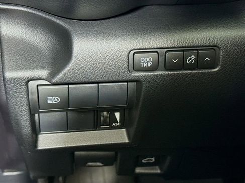 Used 2021 Lexus IS 350 F Sport image 8