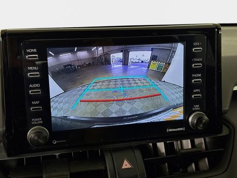 Used 2021 Toyota RAV4 SE w/ Weather & Moonroof Package AWD/4WD image 17