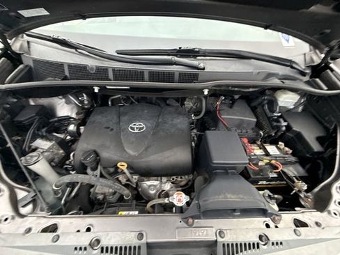 Used 2020 Toyota Sienna XLE Premium image 30