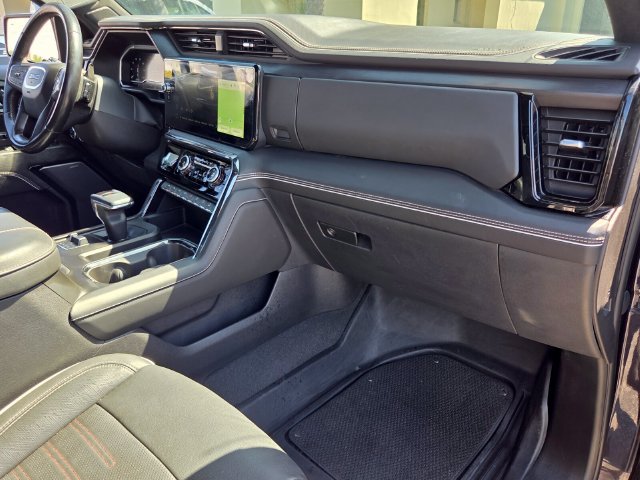 Used 2023 GMC Sierra 1500 AT4X AWD/4WD image 17