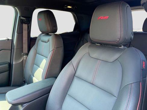 Used 2025 Chevrolet TrailBlazer RS w/ Convenience Package FWD image 21