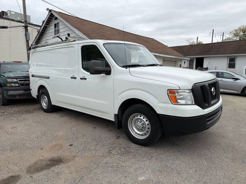 Used 2018 Nissan NV 1500 S RWD image 2