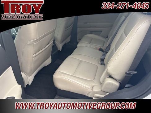 Used 2013 Ford Explorer XLT image 30