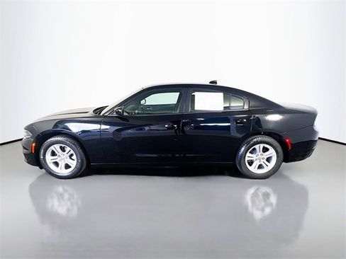 Used 2023 Dodge Charger SXT image 4