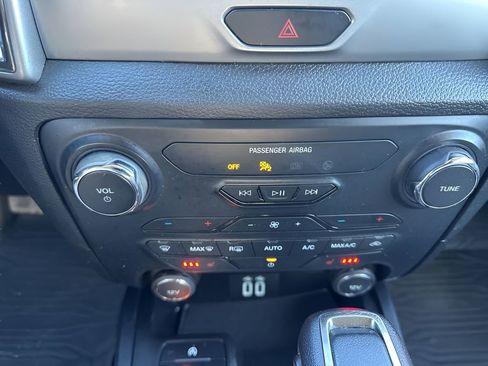 Used 2019 Ford Ranger XLT w/ Equipment Group 302A Luxury image 17