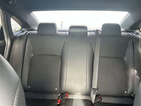 Used 2024 Honda Civic Sport image 28