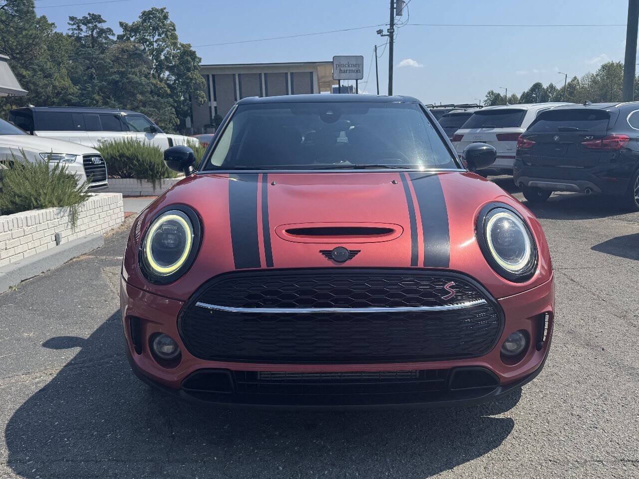 Used 2024 MINI Cooper Clubman S w/ Signature Upholstery Package FWD image 2