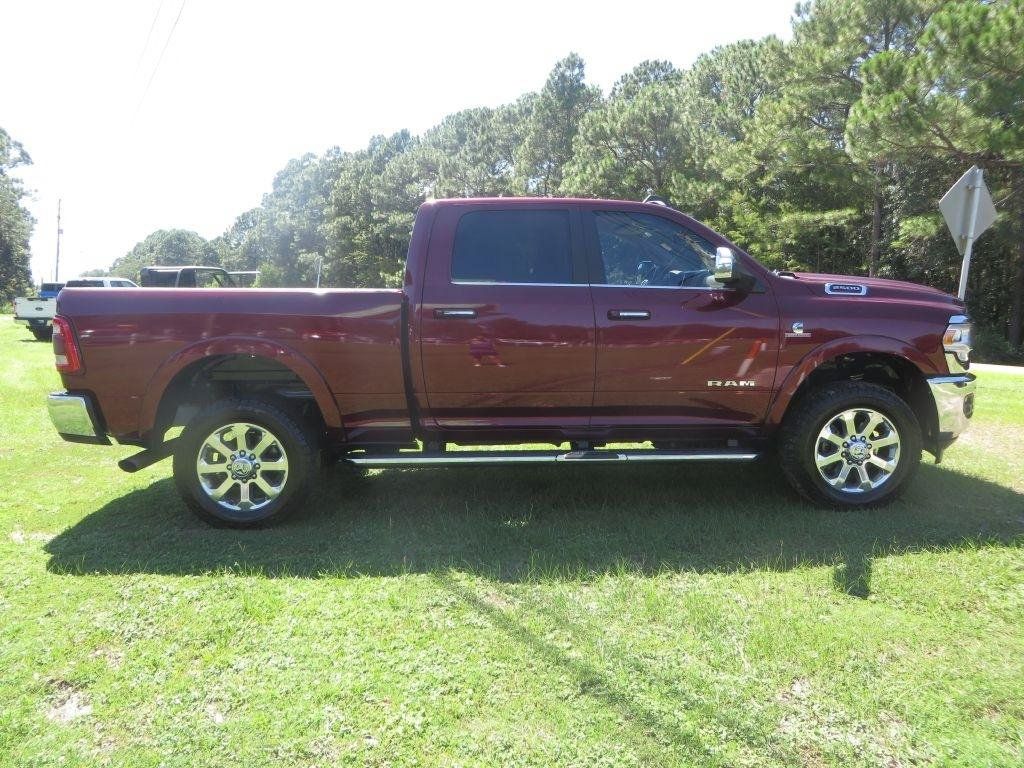 Used 2022 RAM 2500 Laramie AWD/4WD image 5