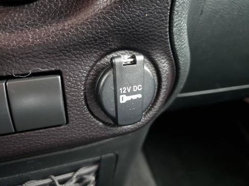 Used 2018 Jeep Wrangler Unlimited Sport S AWD/4WD image 23