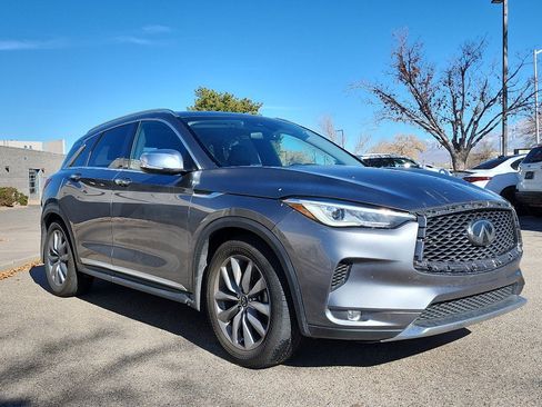 Used 2021 INFINITI QX50 Luxe w/ Accent Package image 3