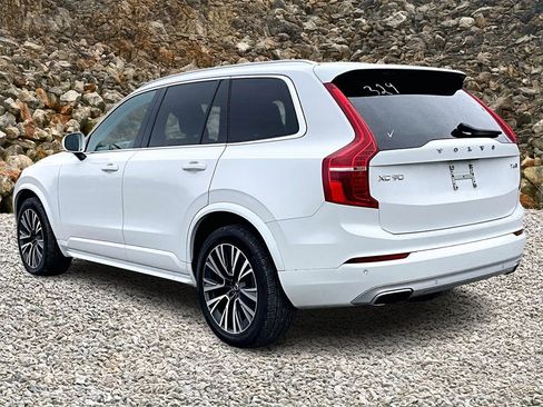 Used 2020 Volvo XC90 T6 Momentum image 10