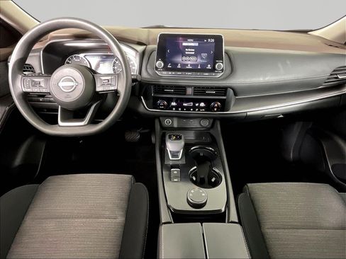 Used 2023 Nissan Rogue SV AWD/4WD image 7