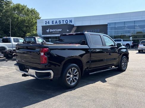 Used 2023 Chevrolet Silverado 1500 LT AWD/4WD image 4