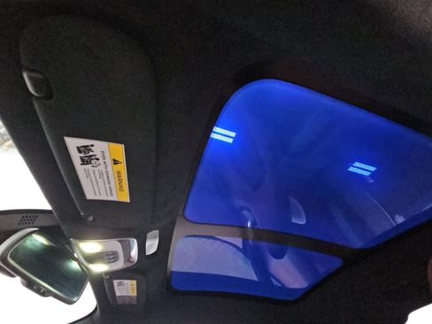 Used 2022 McLaren GT RWD image 2