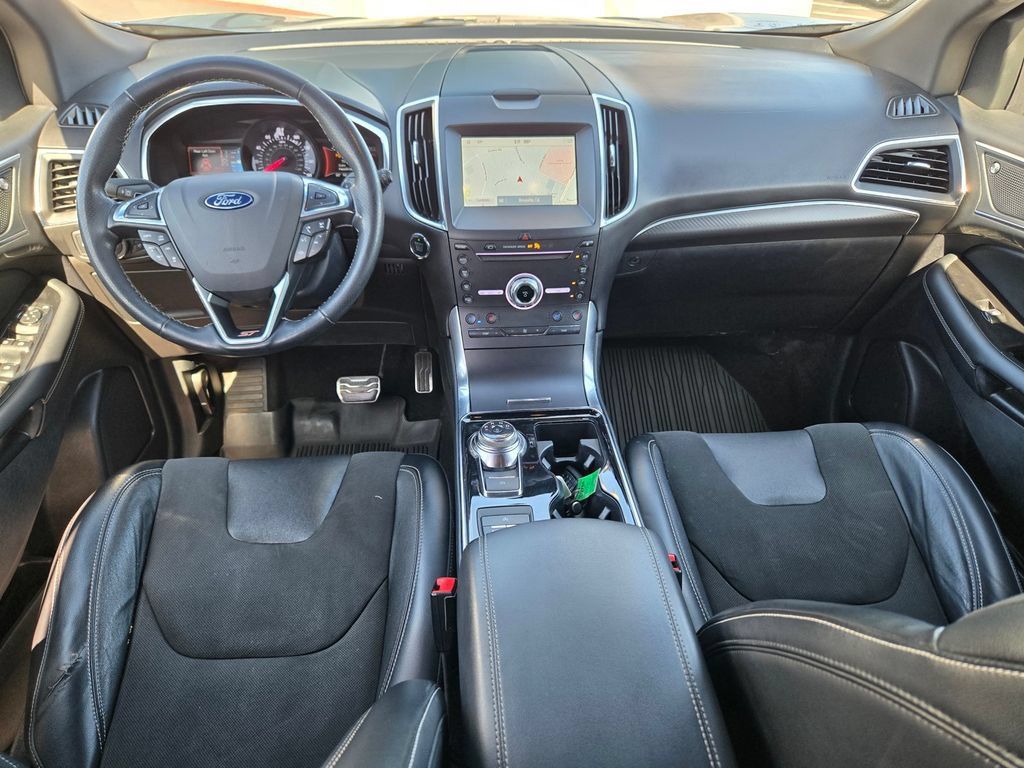 Used 2019 Ford Edge ST w/ Equipment Group 401A AWD/4WD image 13