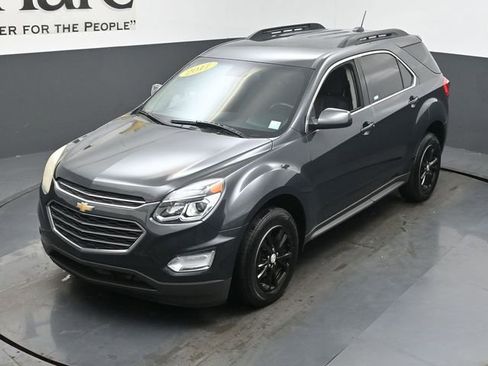 Used 2017 Chevrolet Equinox LT w/ Convenience Package image 45