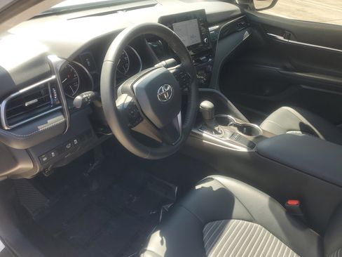 Certified 2023 Toyota Camry SE w/ Convenience Package FWD image 16