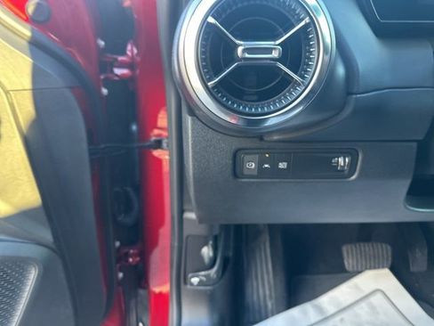 New 2026 Chevrolet Equinox EV LT image 18