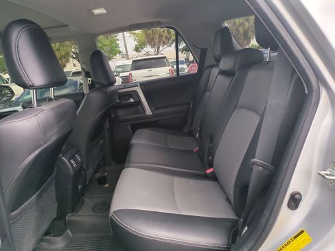 Used 2022 Toyota 4Runner SR5 Premium w/ Moonroof Package RWD image 14
