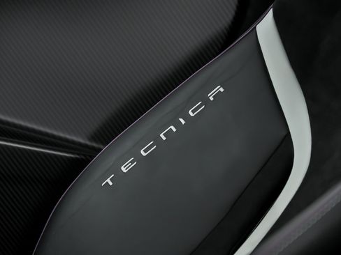 Used 2023 Lamborghini Huracan Tecnica RWD image 29