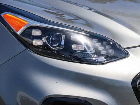 Used 2020 Kia Sportage SX FWD image 3