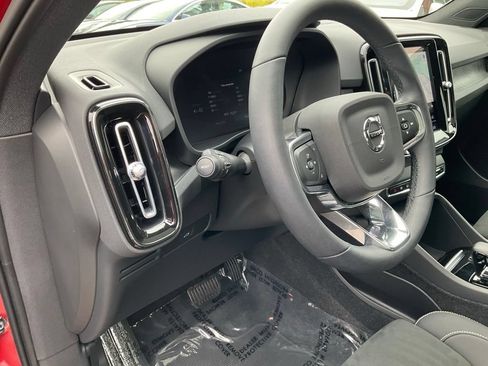 Used 2023 Volvo C40 P8 Recharge Ultimate AWD/4WD image 19