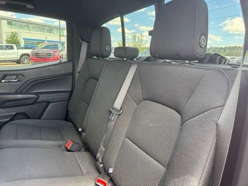 Used 2024 GMC Canyon Elevation w/ Convenience Package AWD/4WD image 17