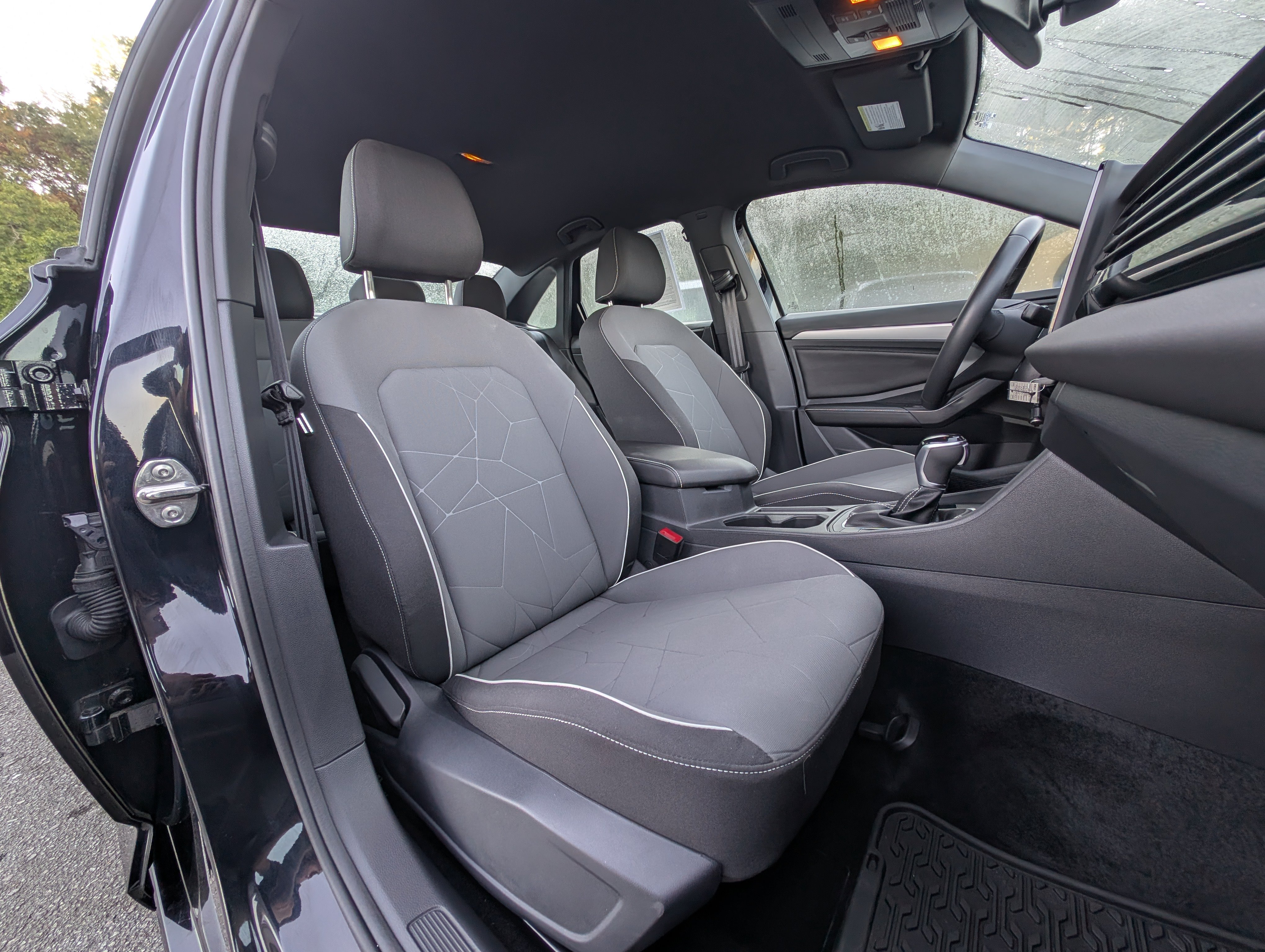 Used 2026 Volkswagen Jetta Sport FWD image 20