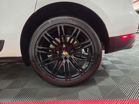 Used 2016 Porsche Macan S image 82