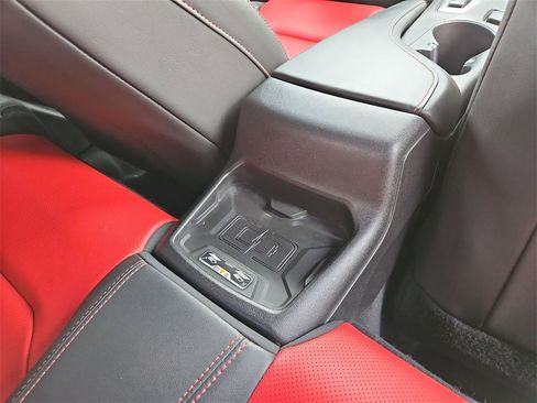 Used 2017 Chevrolet Camaro LT image 26