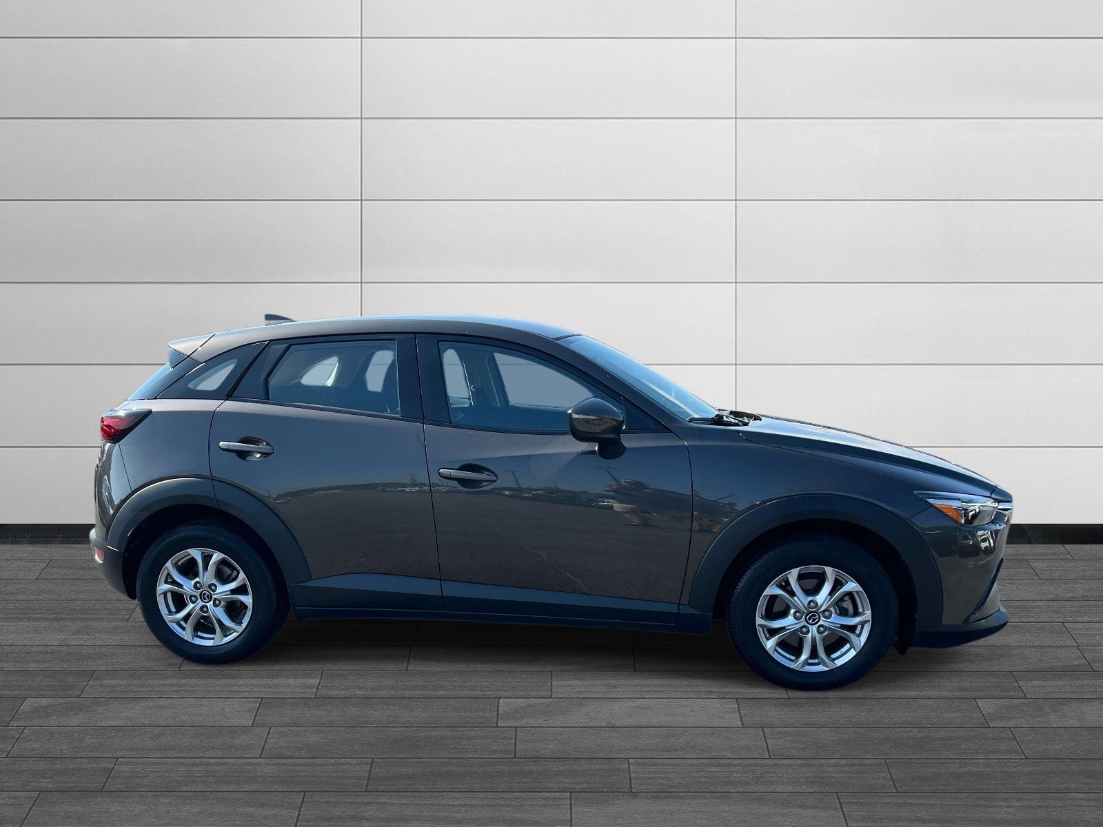 Used 2019 MAZDA CX-3 Sport w/ Sport I-ACTIVSENSE Package AWD/4WD image 2