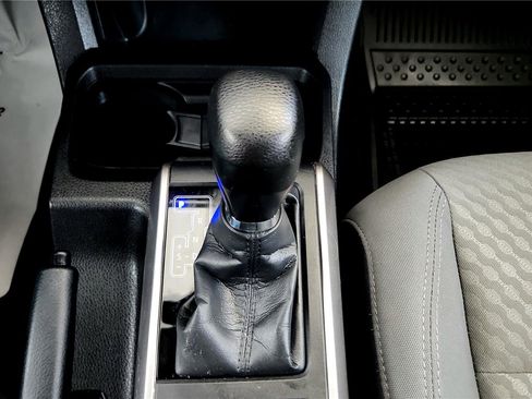 Certified 2023 Toyota Tacoma SR5 w/ Black Out Package (TMS) image 28