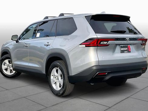 New 2026 Toyota Grand Highlander LE image 12