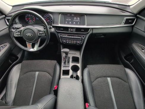 Used 2020 Kia Optima S FWD image 5