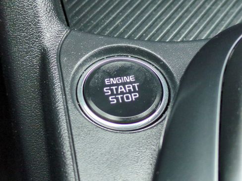 Used 2025 Kia K4 FWD image 25