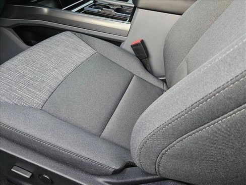 New 2026 Ford F250 XLT w/ FX4 Off-Road Package image 4